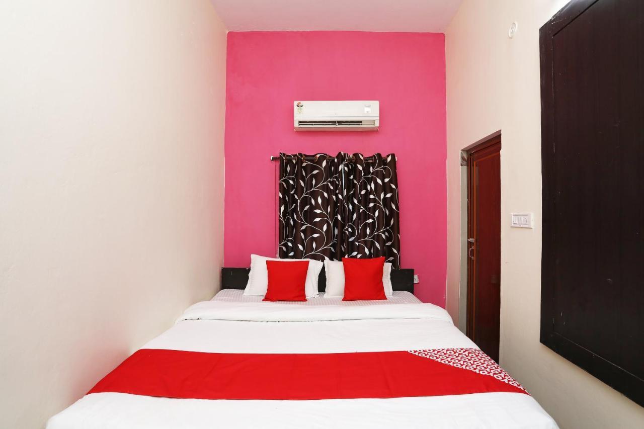 Oyo 19556 Hotel Puri